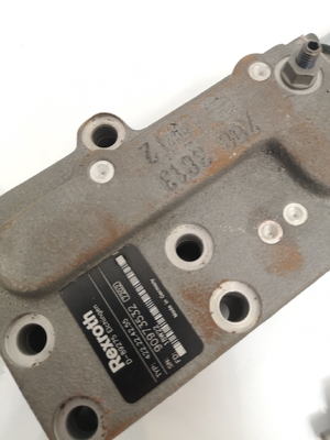 Pompes hydrauliques Rexroth A11vo40/60/75 Ep1d Ep2d soupape 10 kg Prête à être appliquée