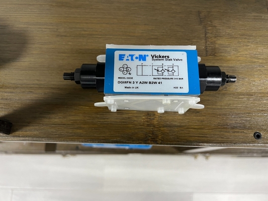 Valve électromagnétique à courant continu avec forme de raccordement de pince hydraulique