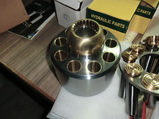 V12 AD2P18 Pièces de rechange de pompe hydraulique Bloc de cylindre Plaque de soupape à piston Ensemble de plaque Guide de boule