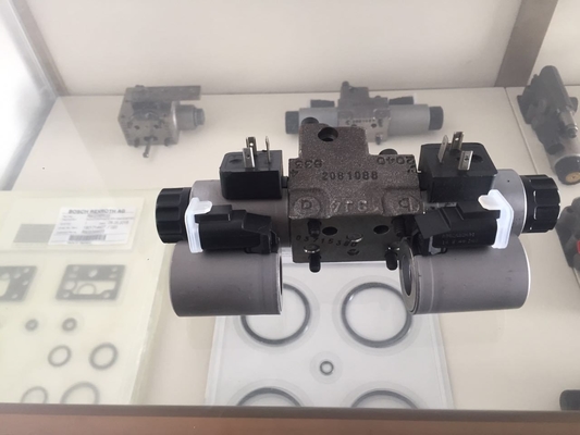 Type de commande manuelle HD facile à la vanne hydraulique pour A4vg71 pompe hydraulique monoplace