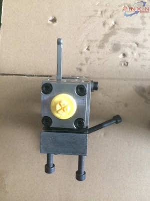 Appliquer à la valve de commande de la pelle A4vg125 HD pour pièces détachées de moteurs de pompes hydrauliques