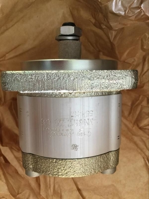 Paiement en USD pour le support du moteur de la pompe hydraulique de l'excavatrice