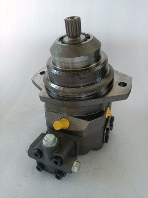 La taille de l'emballage hydraulique est de 36,00 cm * 45,00 cm * 42,00 cm pour la pompe et le moteur PT-A6ve055ep200