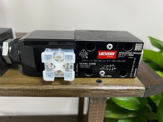 Utilisation industrielle soupape solénoïde Dg4V-3-2al-M-U-H7-69-En124 Pièces détachées hydrauliques