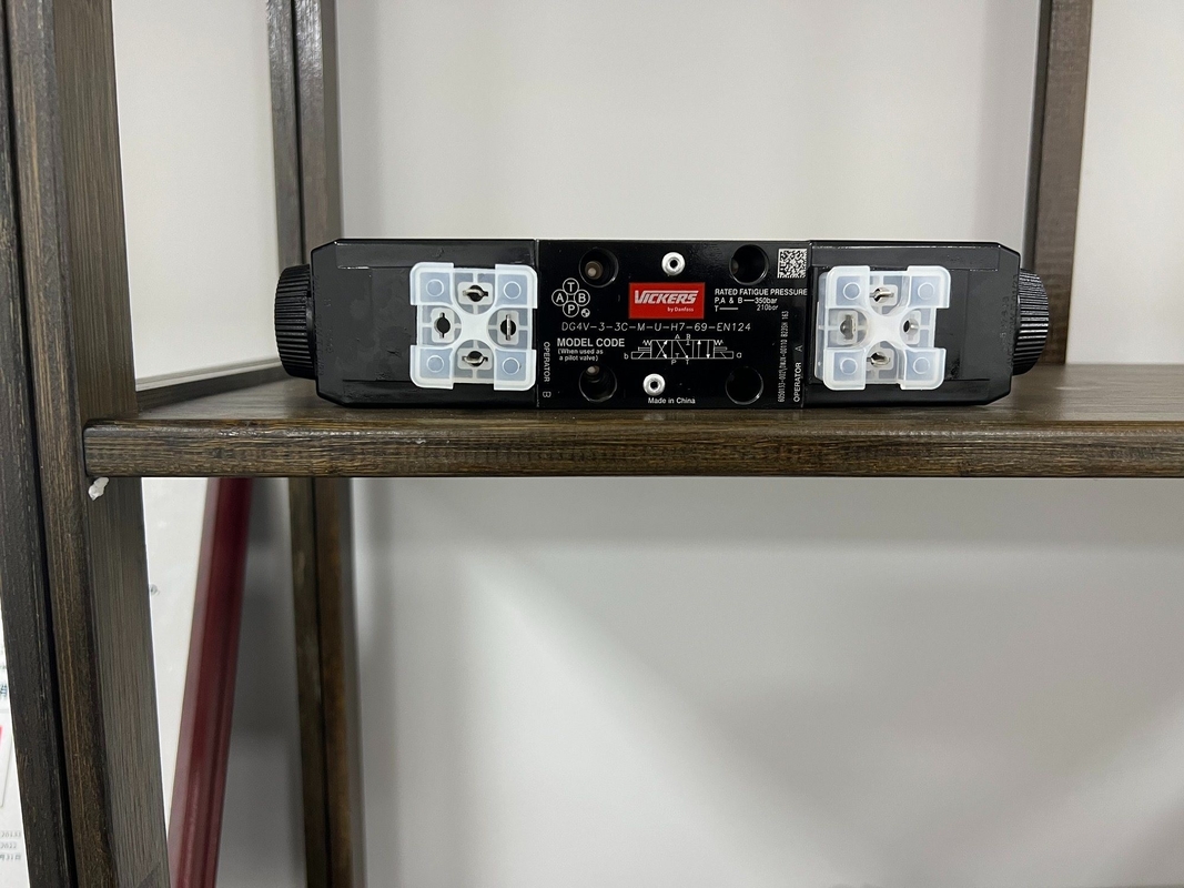 Ventileur solénoïde de régulation de température Dg4V-3-3c-M-U-H7-69-En124 Pièces détachées Norme GB