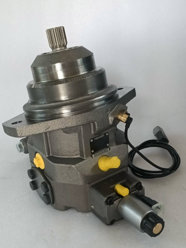La taille de l'emballage hydraulique est de 36,00 cm * 45,00 cm * 42,00 cm pour la pompe et le moteur PT-A6ve055ep200